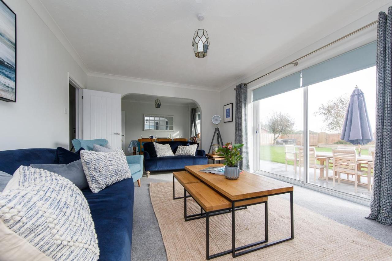Spacious Home For 8 In Witterings - Walk To Beach East Wittering Zewnętrze zdjęcie