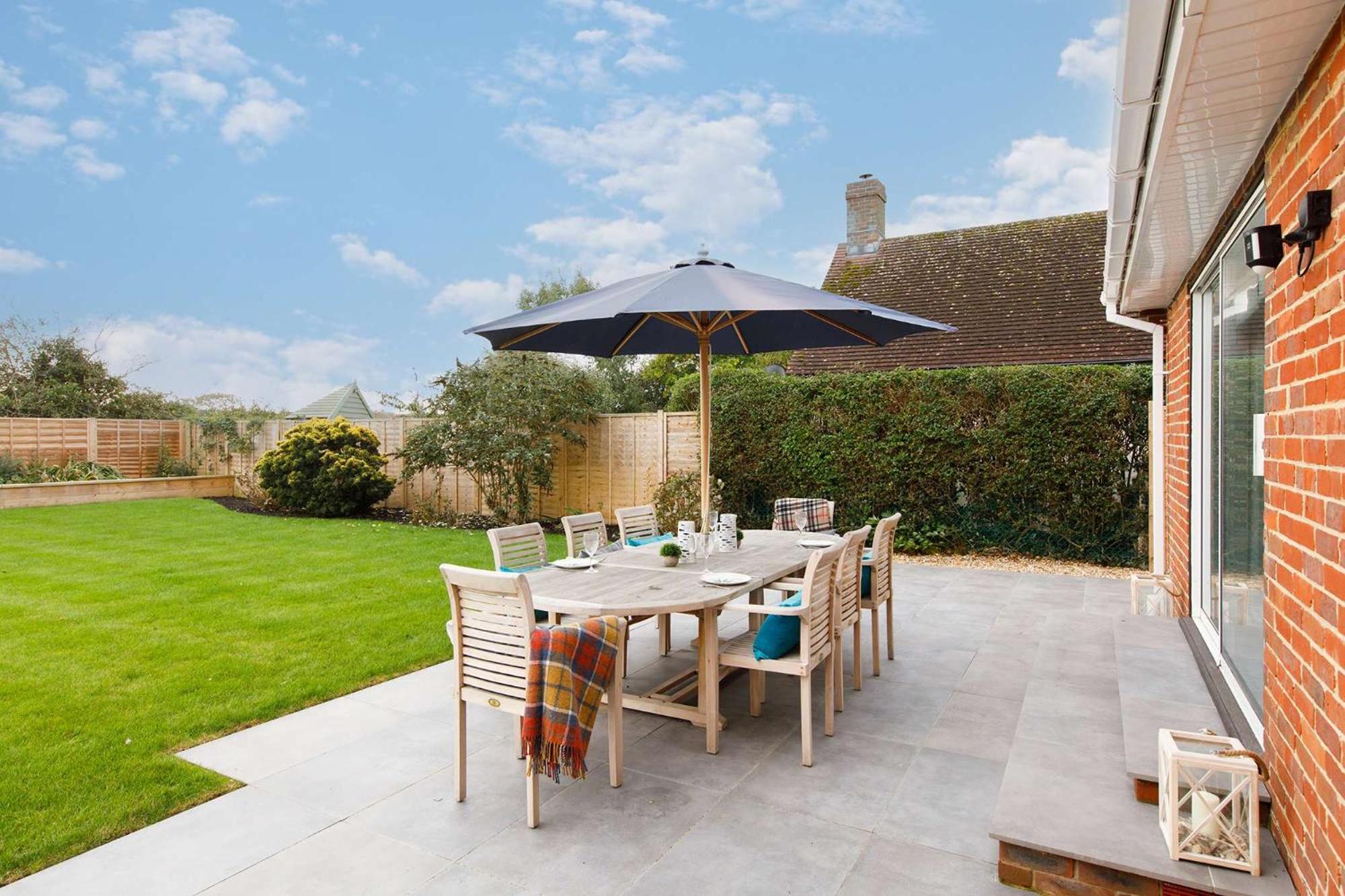 Spacious Home For 8 In Witterings - Walk To Beach East Wittering Zewnętrze zdjęcie