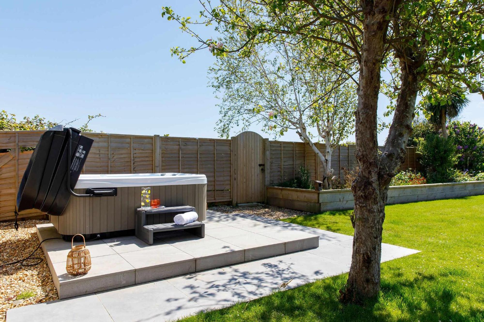 Spacious Home For 8 In Witterings - Walk To Beach East Wittering Zewnętrze zdjęcie