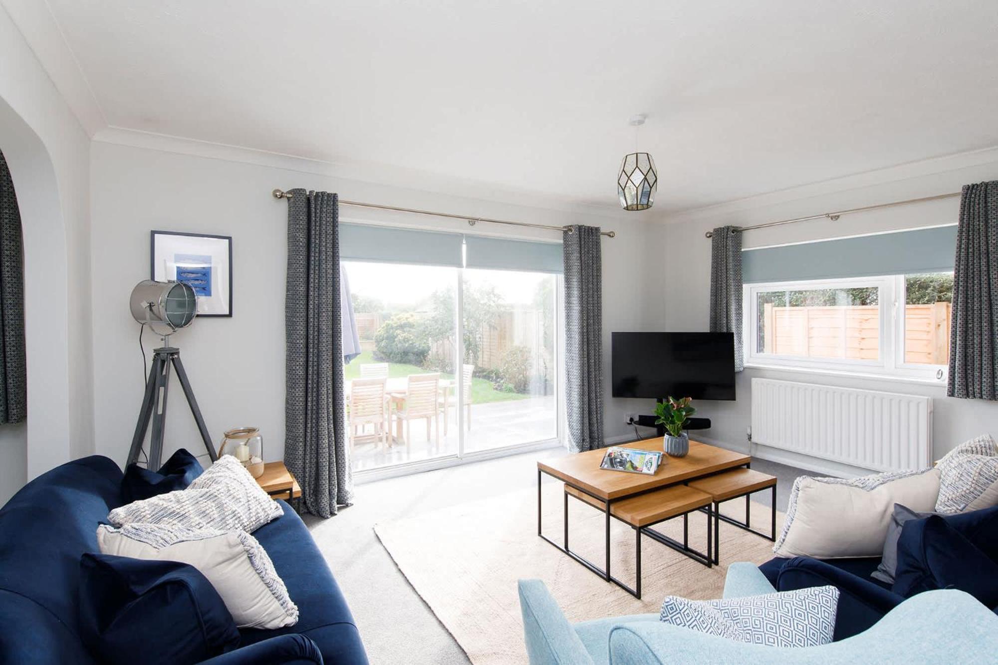 Spacious Home For 8 In Witterings - Walk To Beach East Wittering Zewnętrze zdjęcie